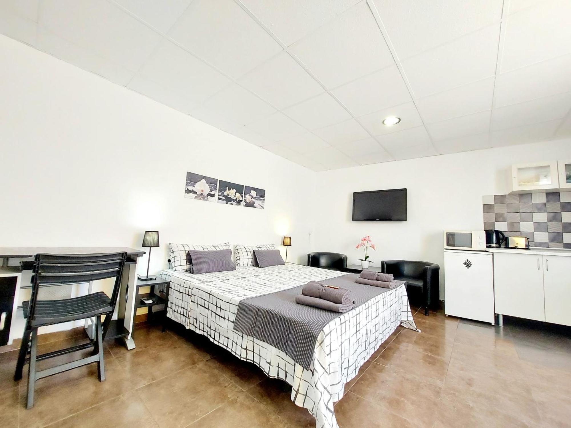Apartamento Gloria Host House Alicante Habitación foto